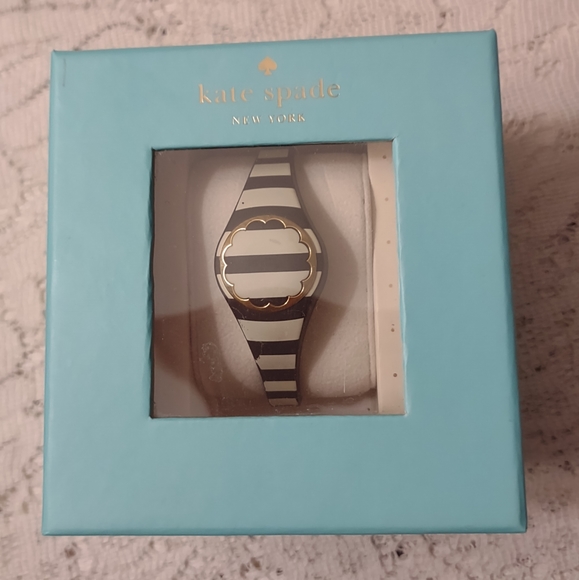 Kate Spade Activity Tracker Bluetooth Smart Watch - Picture 1 of 7
